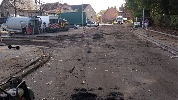 Borstelsstraat In Kessel-Lo Krijgt Nieuwe Asfaltlaag, Daarna Volgt ...